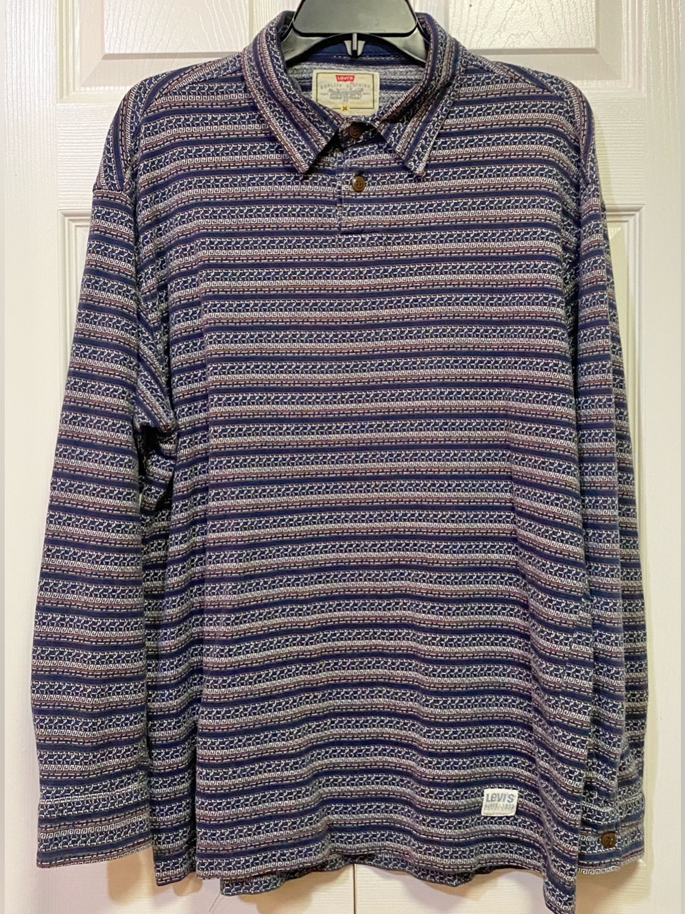 Levi's Vintage Men's Navy Striped Long-Sleeve Polo (Sz M) Ptp 23”